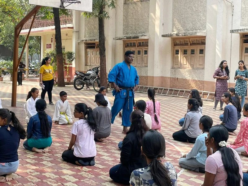 Self-Defense-Training-for-Girls-Under-Nirbhaya-Abhiyan