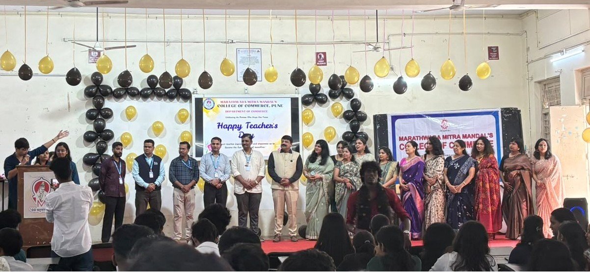 Commerce Students celebrated Teachers Day